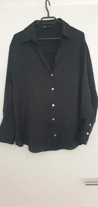 Camisa Zara Negra raso