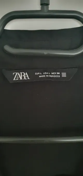 Camisa Zara Negra raso