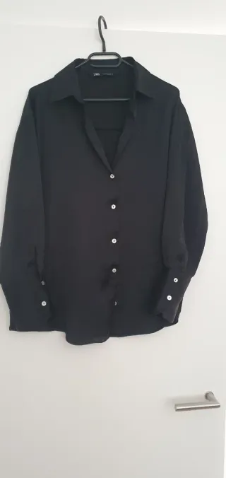 Camisa Zara Negra raso