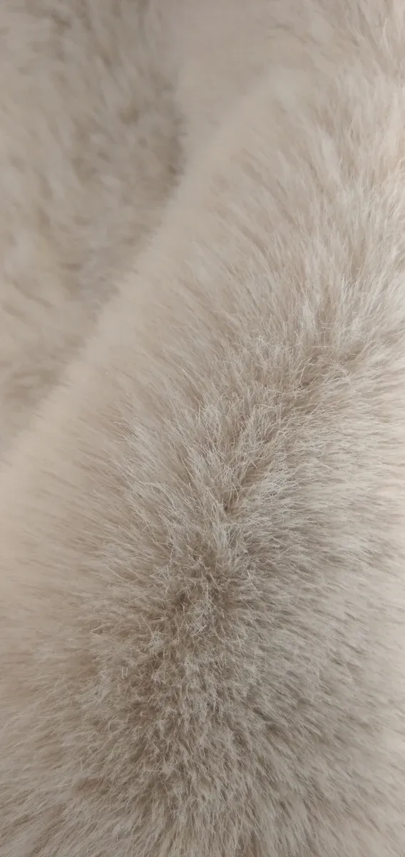 Retal de tela sintetica blanco 1m