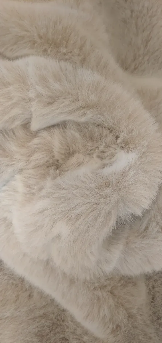 Retal de tela sintetica blanco 1m