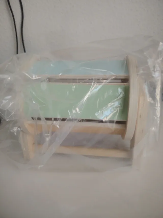 Caja de música de madera