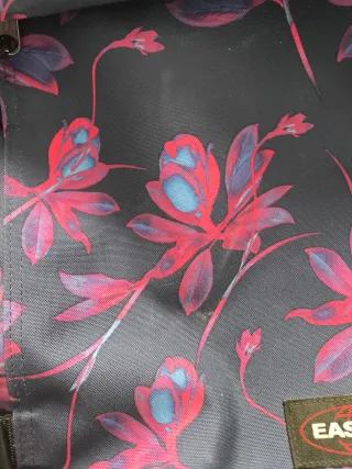 Maleta Eastpak floral rosa orada