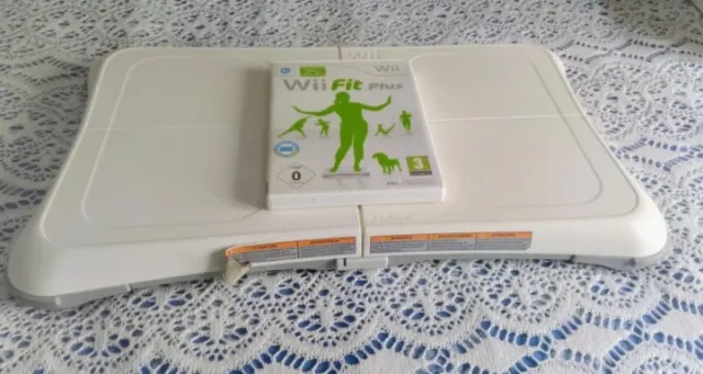 Tabla Wii Balance Board + Wii Fit Plus