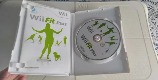 Tabla Wii Balance Board + Wii Fit Plus