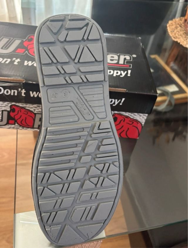 Zapato de seguridad U-Power gris y naranja unisex