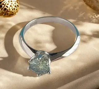 Solitario 1CT Moissanita PLATA.azulado