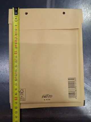 Caja de sobres para envíos nuevos