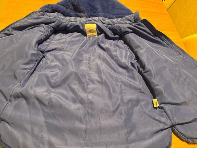 Abrigo pelo azul eléctrico 9-10 años