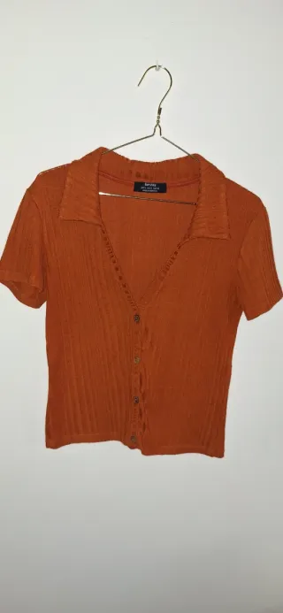 Jersey Bershka naranja talla X
