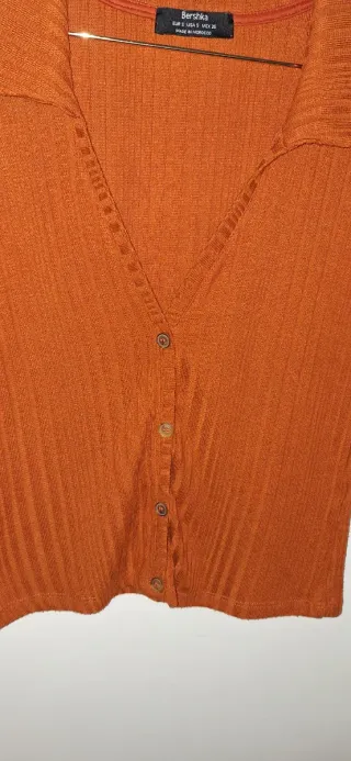 Jersey Bershka naranja talla X