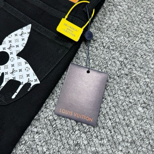 Pantalón Louis Vuitton Edición Limitada Negro