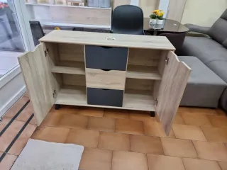 Aparador 2 puertas 3 cajones madera