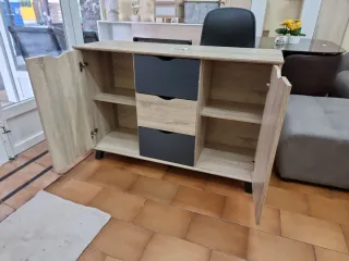 Aparador 2 puertas 3 cajones madera