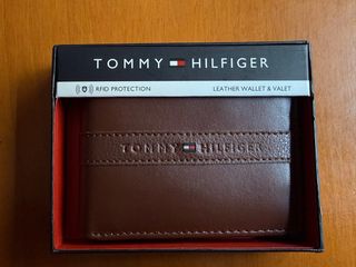 Cartera Tommy Hilfiger Marrón Cuero RFID