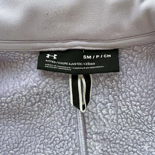 Chaqueta Under Armour Morada Impermeable