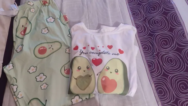 Pijama de aguacates Shein talla única
