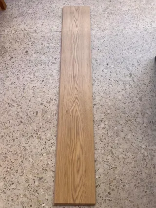 Tarima flotante + rodapie + aislante térmico