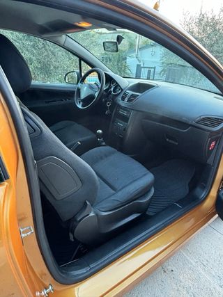 Peugeot 207 2008