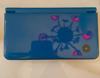 Nintendo DSi XL Blu con scatola