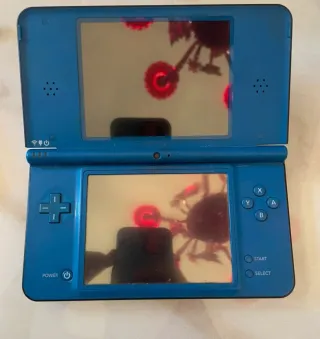 Nintendo DSi XL Blu con scatola