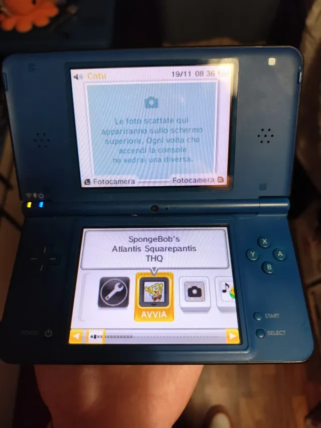 Nintendo DSi XL Blu con scatola