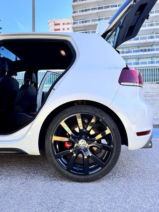 Golf Gti MK6 edicion adidas