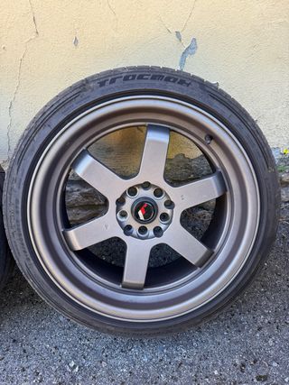 Llantas JR12 8x17 ET33 5x100 5x114 Nuevas!