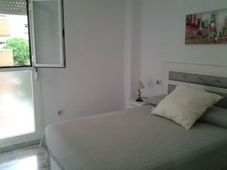 Piso en alquiler en Palacio de Congresos - Urbadiez - Entrepuentes en Sevilla