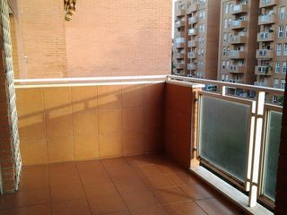 Piso en alquiler en Palacio de Congresos - Urbadiez - Entrepuentes en Sevilla