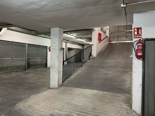 Garaje en alquiler en Elda