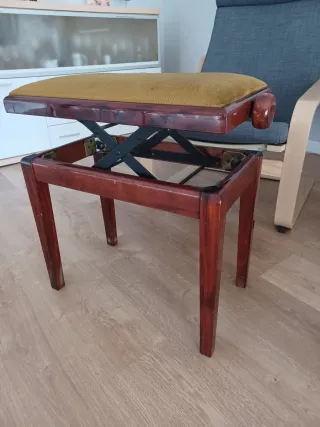 Banqueta de piano ajustable