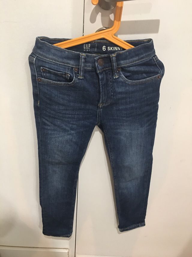 ropa de niño marcas GAP, GOCCO, Neck & Neck, Ralph