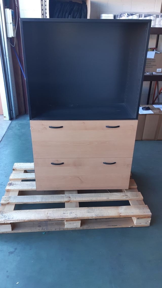 Armario Archivador Metálico y Madera