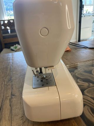 Máquina de coser KOSEL