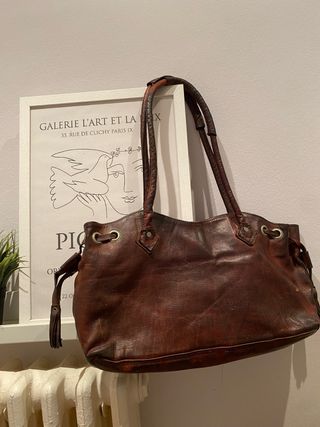 Bolso de cuero marrón hecho a mano en Marruecos