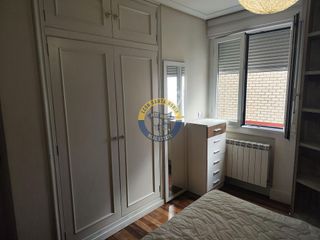 Piso en alquiler en Centro Ciudad en León