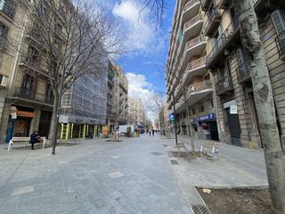 Local comercial en venta en Fort Pienc en Barcelona