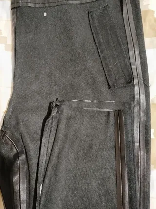 Pantalón Zara Negro Efecto Piel