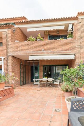 Casa adosada en venta en Sant Pere de Ribes Centro en Sant Pere de Ribes