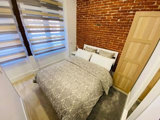 Local comercial en venta en Bellas Vistas en Madrid