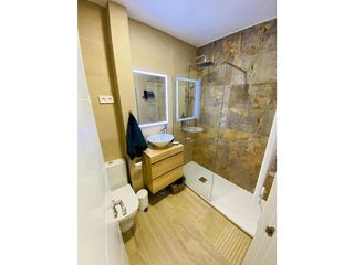 Local comercial en venta en Bellas Vistas en Madrid