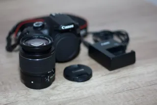 Cámara Canon EOS 4000D + Objetivo 18-55mm