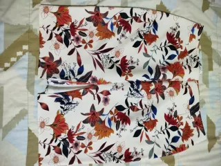 Falda estampada floral