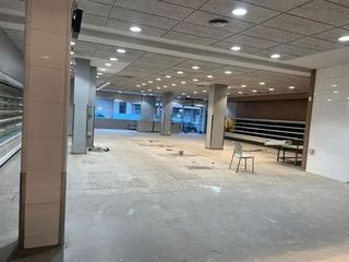 Local comercial en venta en Poble Nou en Manresa