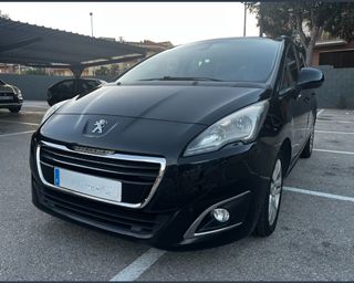 Peugeot 5008 Allure 1.6 BlueHDi 120 – Automático