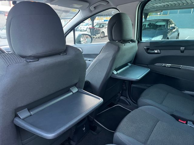 Peugeot 5008 Allure 1.6 BlueHDi 120 – Automático