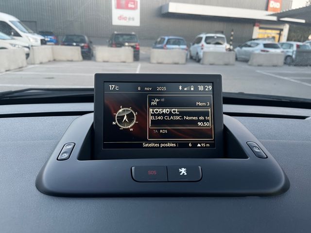 Peugeot 5008 Allure 1.6 BlueHDi 120 – Automático