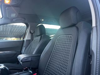 Peugeot 5008 Allure 1.6 BlueHDi 120 – Automático