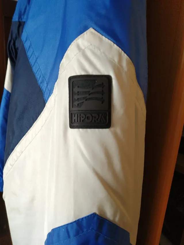 Cazadora JOHN SMITH azul y blanca